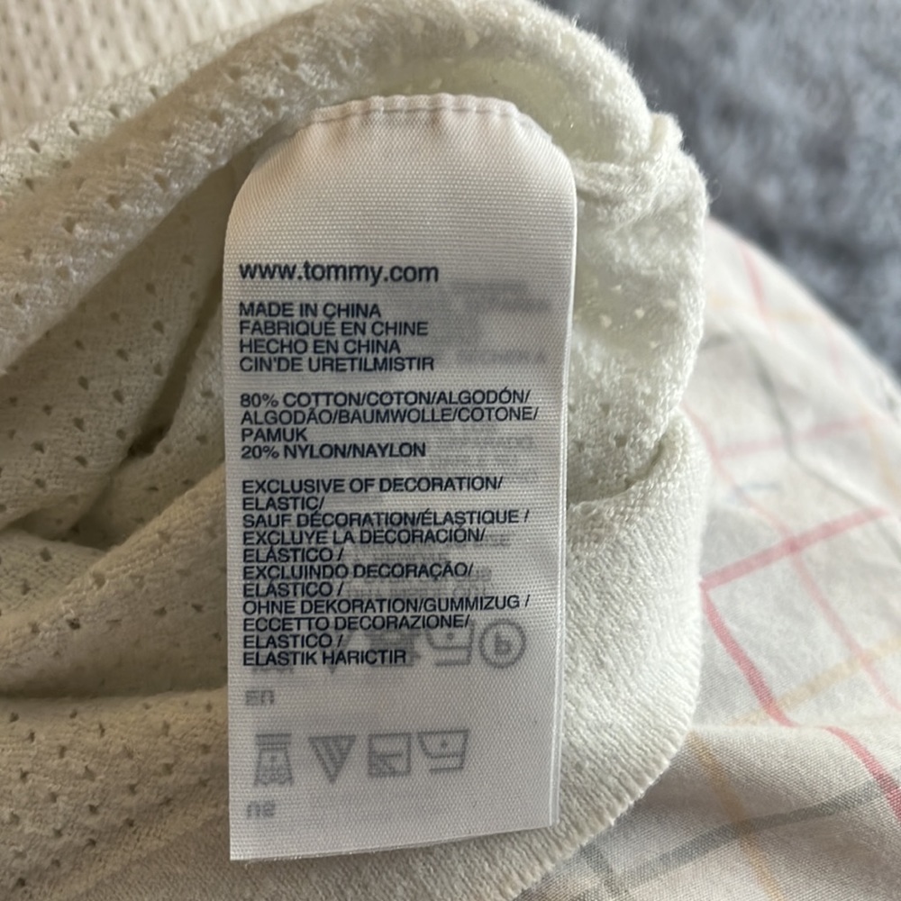 Tommy Hilfiger Ladies Sporty White Top - XL - Picture 5 of 5